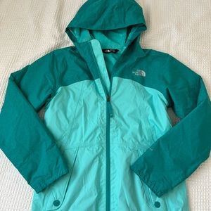 The North Face. Girls full zip fleece-lines parka jacket